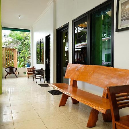 Oyo 2186 Esbe Hotel Syariah Tanjung Pandan Buitenkant foto